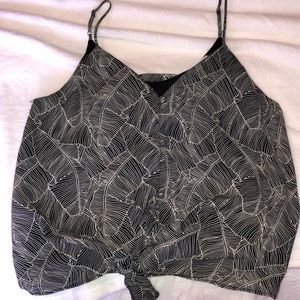 Palm pattern tank